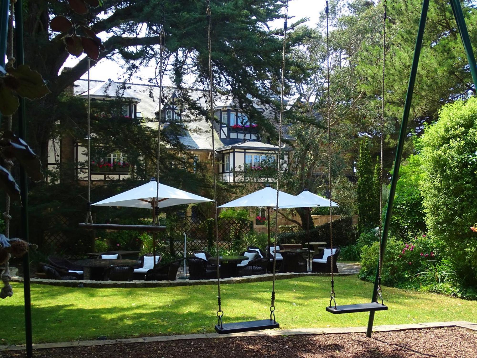 Ti Al Lannec Hotel - Restaurant & Spa Trebeurden Bagian luar foto